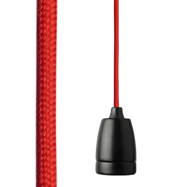 NUD Classic Black - Red