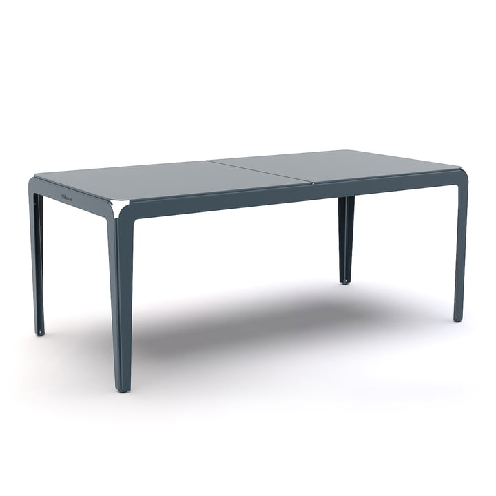 Der Bended Table Outdoor-Tisch von Weltevree, 180 x 90 cm, graublau