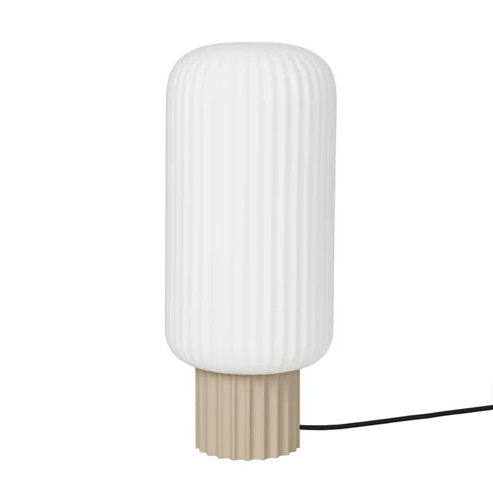 Die Lolly Tischleuchte von Broste Copenhagen in sand / weiß, Ø 16 x H 39 cm