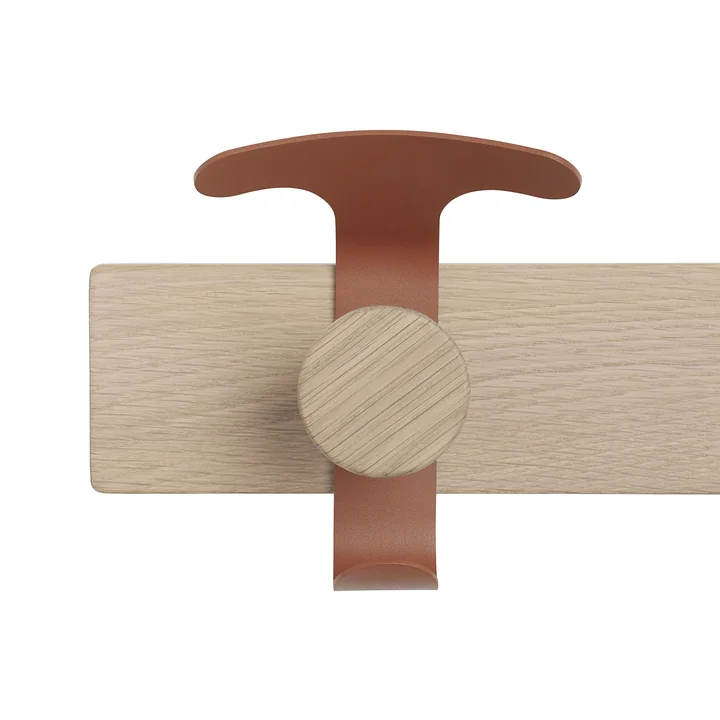 Die Haken an der Avail Garderobenleiste von Muuto