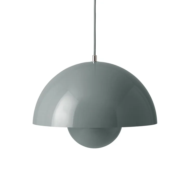 Die FlowerPot Pendelleuchte VP7 von &Tradition, blau