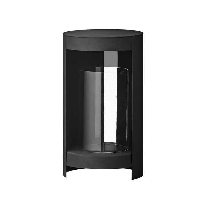 Das Ora Windlicht von AYTM, Ø 15,5 x H 28,2 cm, schwarz