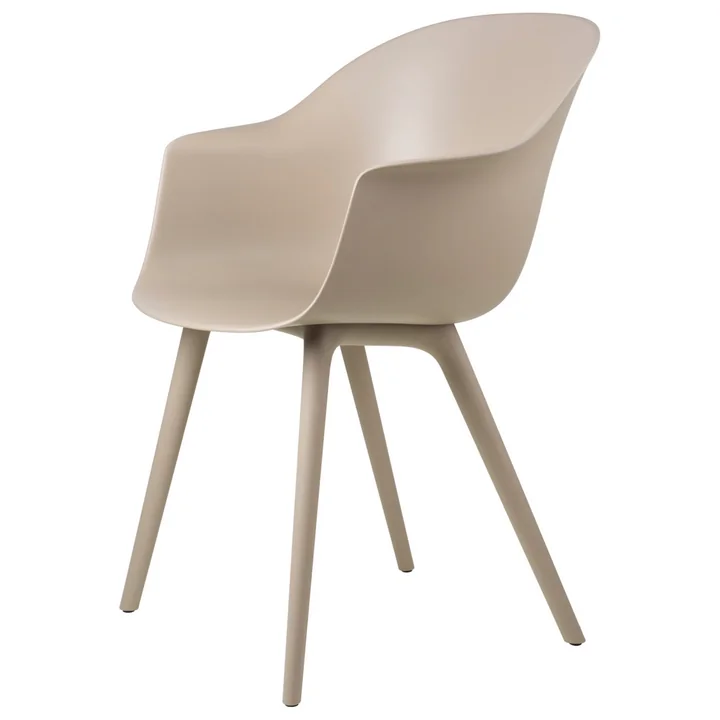 Bat Dining Stuhl Outdoor von Gubi in beige