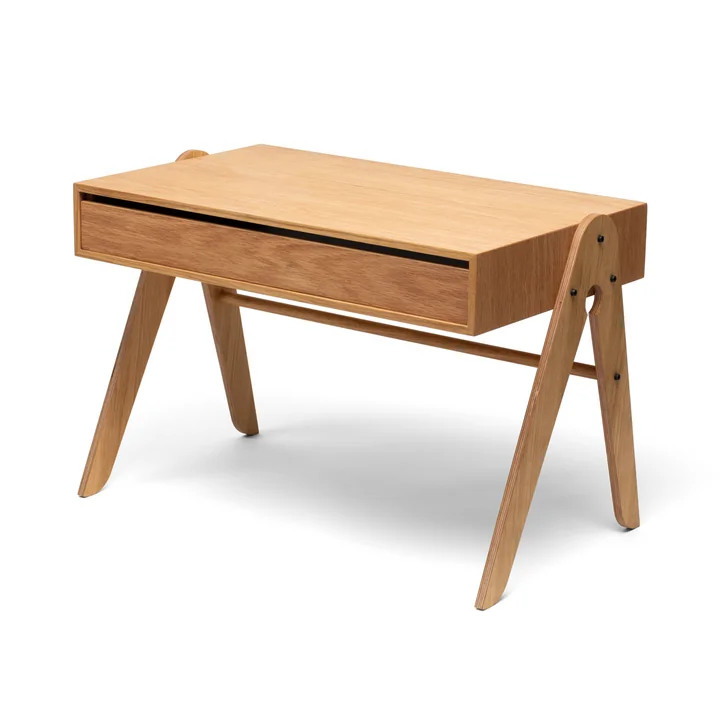 Geo's Table von We Do Wood in Eiche natur
