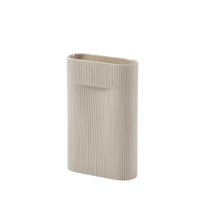 Ridge Vase H 35 cm von Muuto in beige