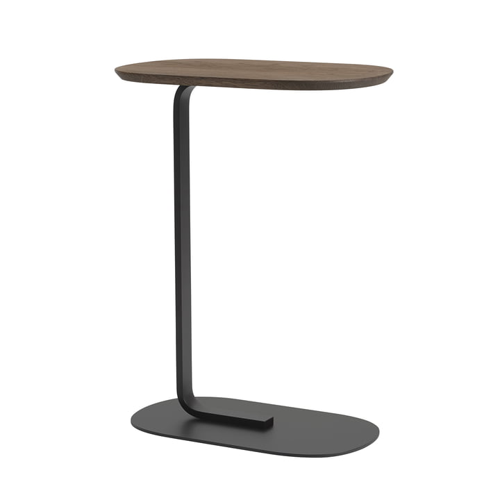 Relate Side Table H 73,5 cm von Muuto in Eiche geräuchert / schwarz