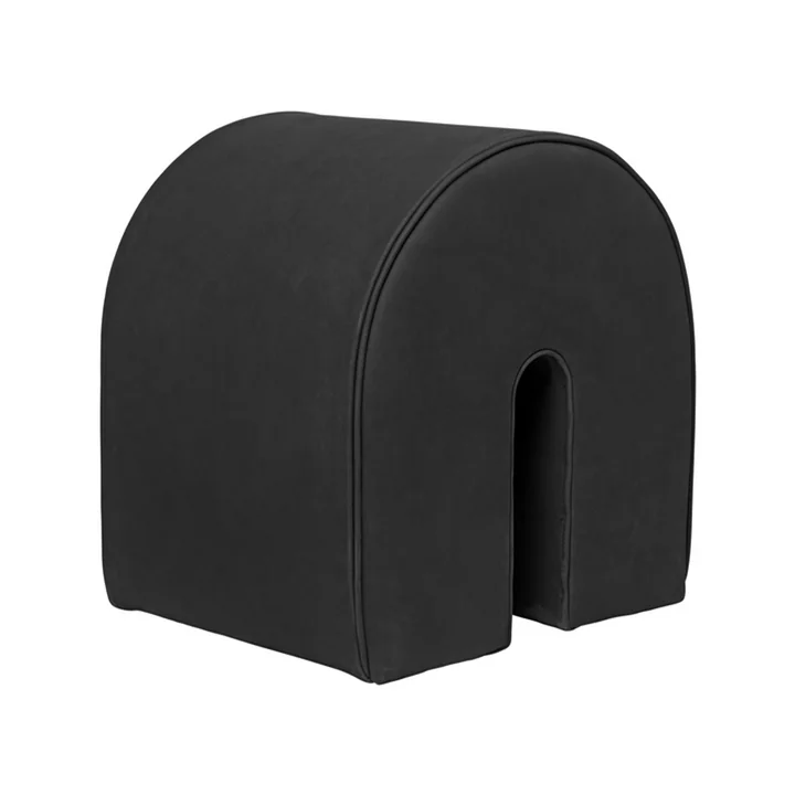 Curved Pouf, H 42 cm von Kristina Dam Studio in schwarz