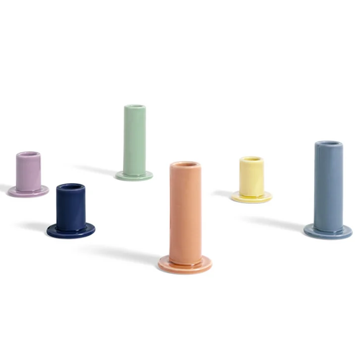 Tube Kerzenhalter von HAY in verschiedenen Farben
