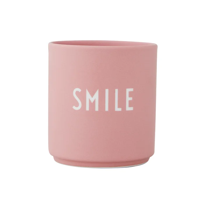 AJ Favourite Porzellan Becher von Design Letters in Smile / old rose