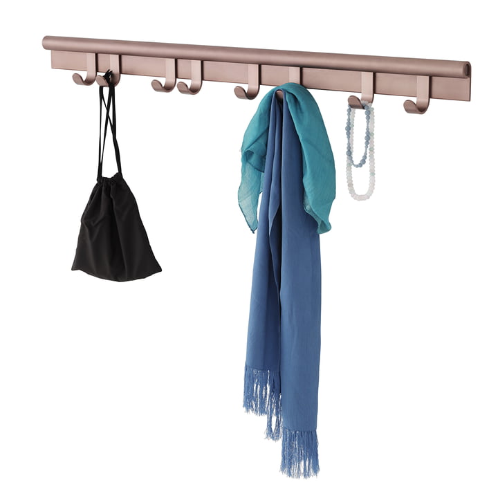 Coil Wandgarderobe von Muuto in der Farbe pflaume