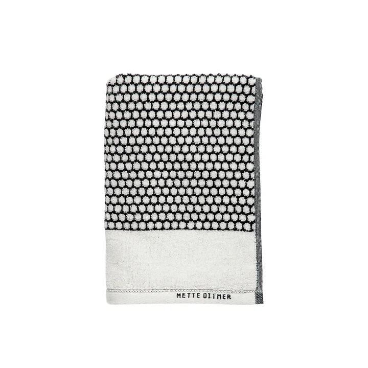 Grid Gästehandtuch 38 x 60 cm von Mette Ditmer in schwarz / off-white