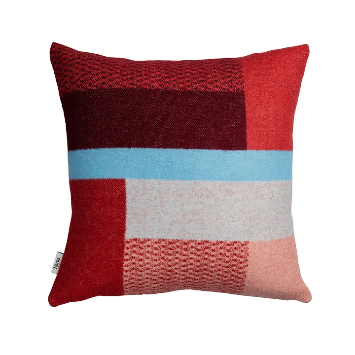 Mikkel Kissen 50 x 50 cm von Røros Tweed in rot