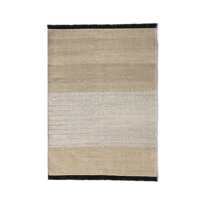 Tres Outdoor-Teppich Stripes 170 x 240 cm von nanimarquina in natur / schwarz