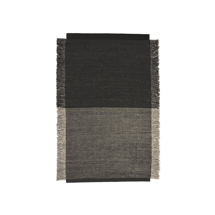 Fringe Teppich von Kvadrat in der Farbe grau