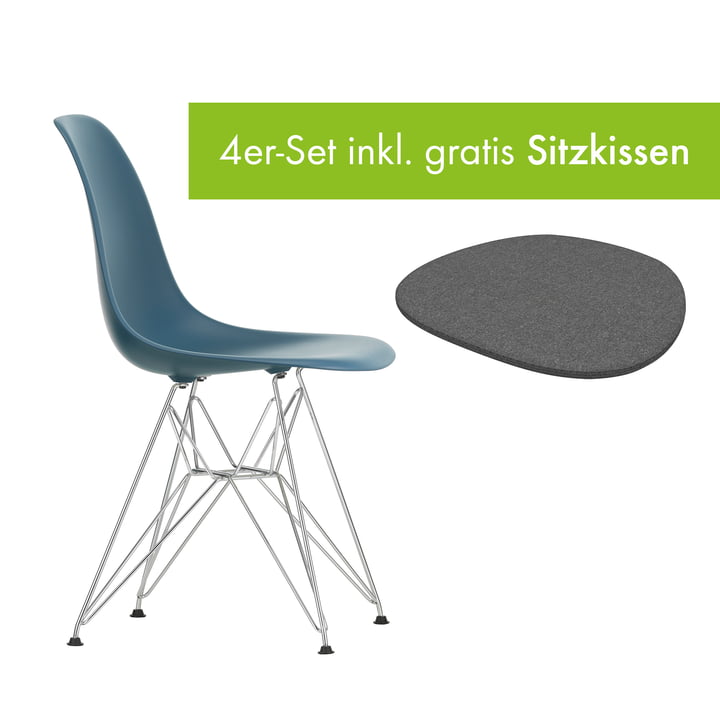 Eames Plastic Side Chair DSR von Vitra in der Ausführung verchromt / meerblau inkl. Sitzkissen in der Ausführung classic grey
