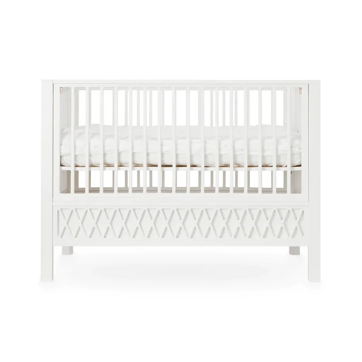 Harlequin Babybett von Cam Cam Copenhagen in der Farbe weiß
