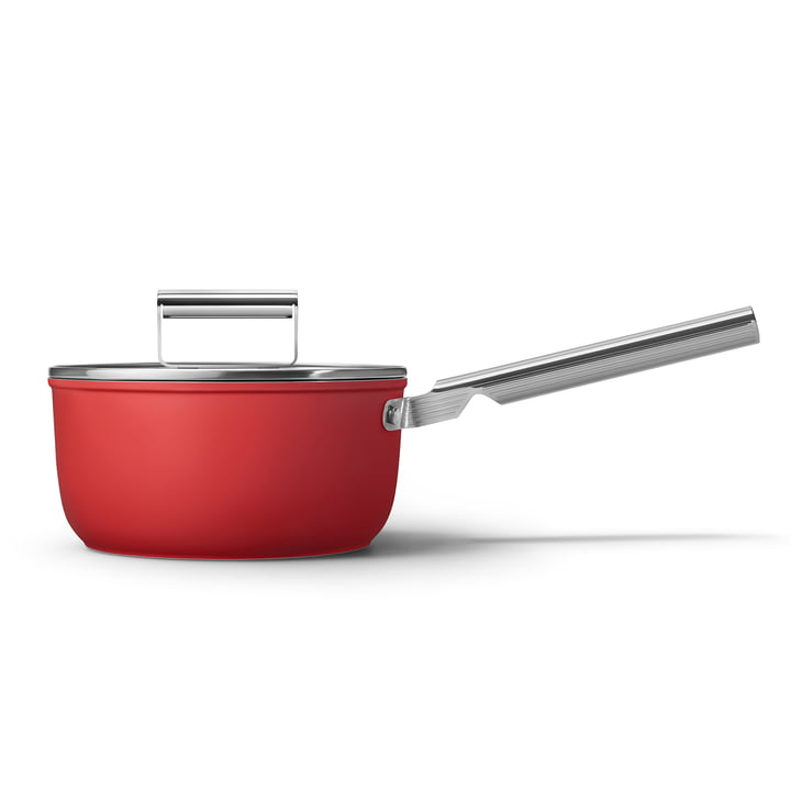 50's Style Stielkasserolle von Smeg in der Farbe rot