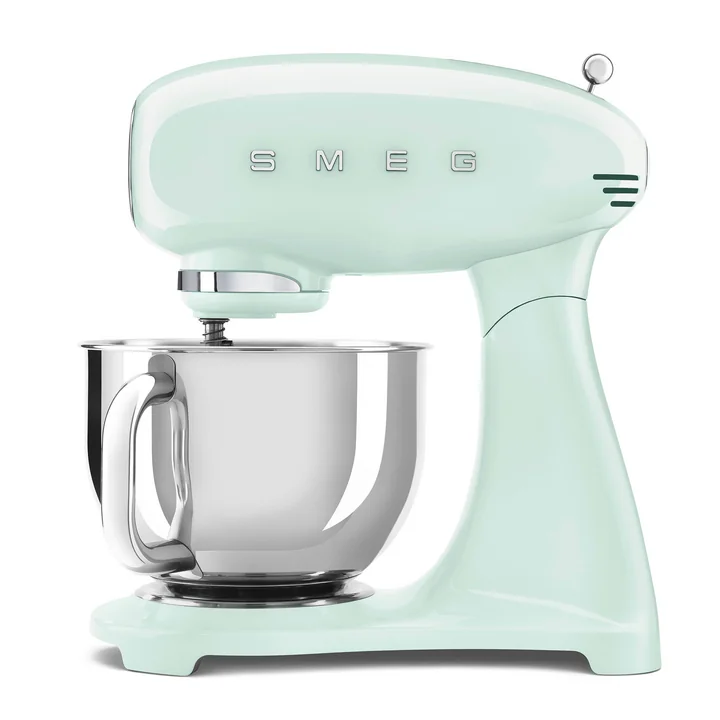 Küchenmaschine SMF03 von Smeg in der Farbe pastellgrün