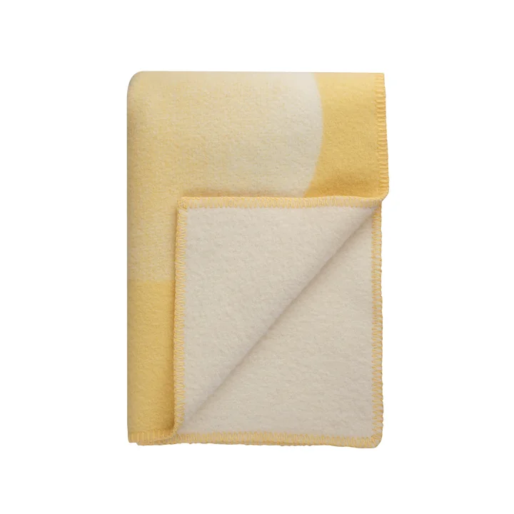 MOON Decke, sichelförmig,135 x 200 cm, yellow ray von Røros Tweed