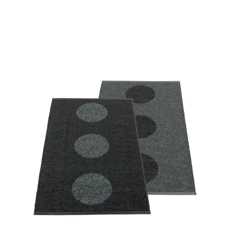 Vera Teppich 2.0, 70 x 120 cm, black / black metallic von Pappelina