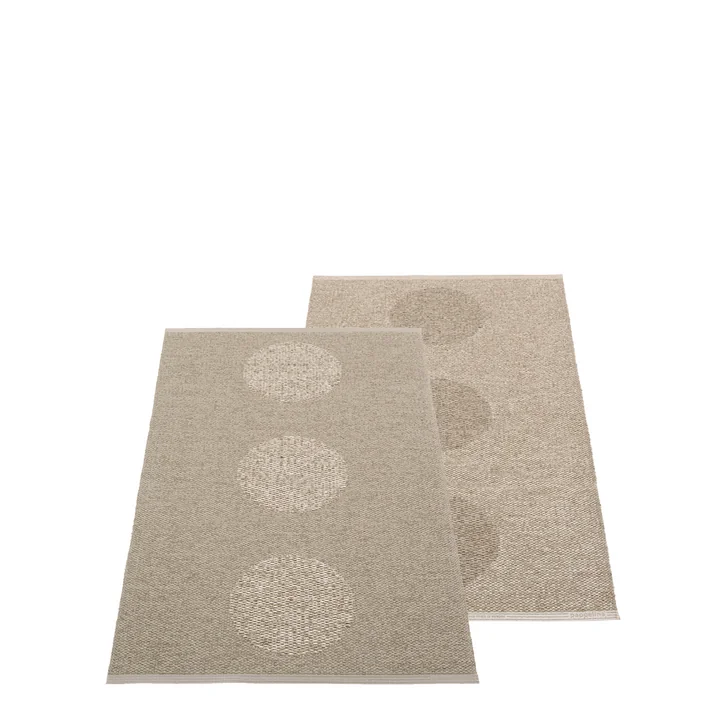 Vera Teppich 2.0, 70 x 120 cm, dark linen / linen metallic von Pappelina