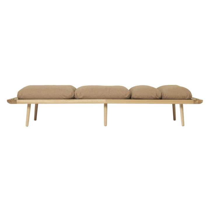 Lounge Around Daybed, Eiche / sugar brown von Umage