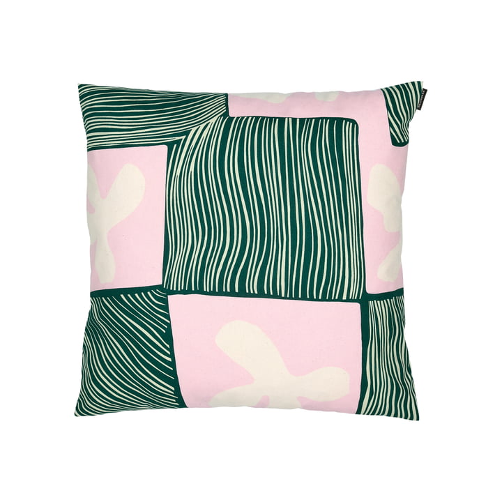 Korkeuksissa Kissenbezug 50 x 50 cm, grün / pink / baumwollweiß von Marimekko