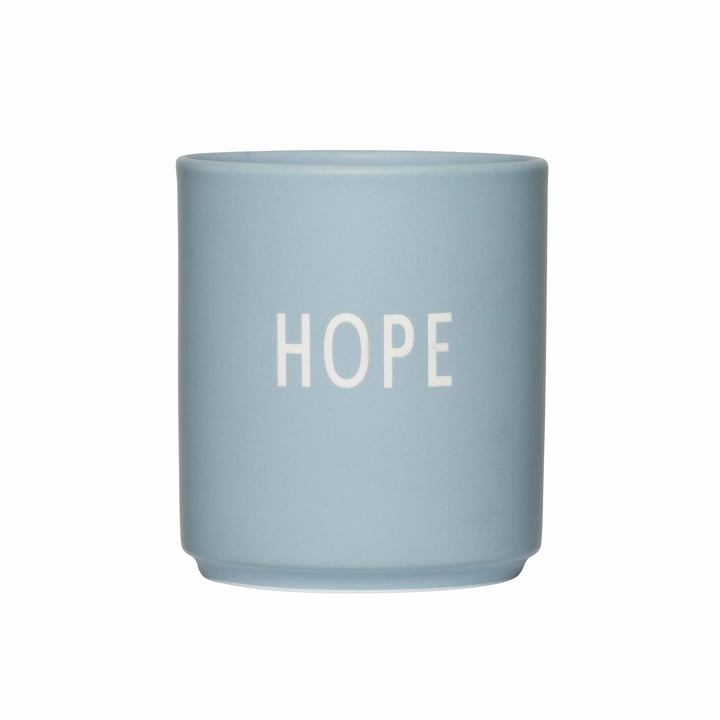 AJ Favourite Porzellan Becher von Design Letters in der Ausführung Hope / light blue