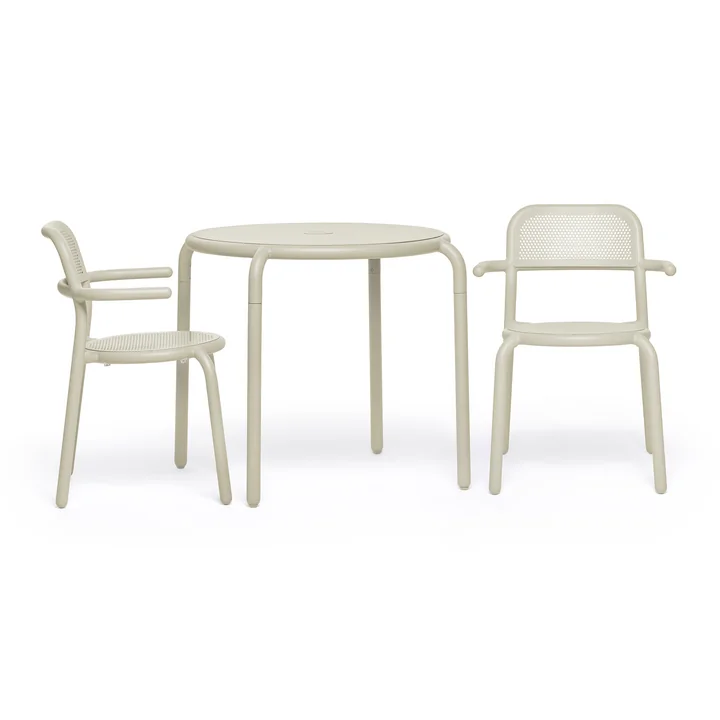 Fatboy - Toní Bistrotisch + Gartenarmlehnstuhl, wüste (pulverbeschichtet)