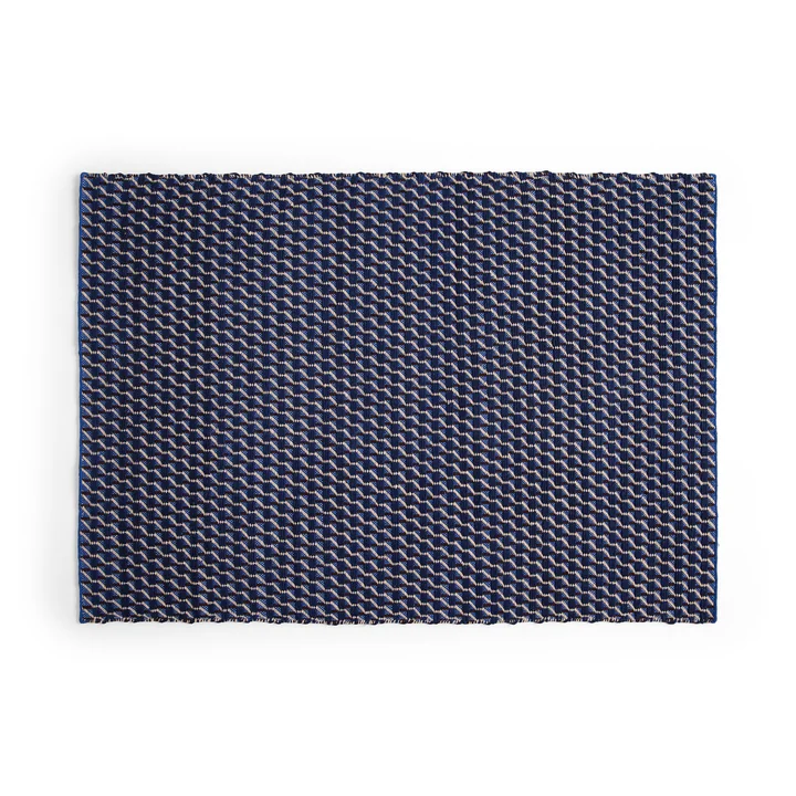 Channel Teppich, 170 x 240 cm, blau / weiß von HAY