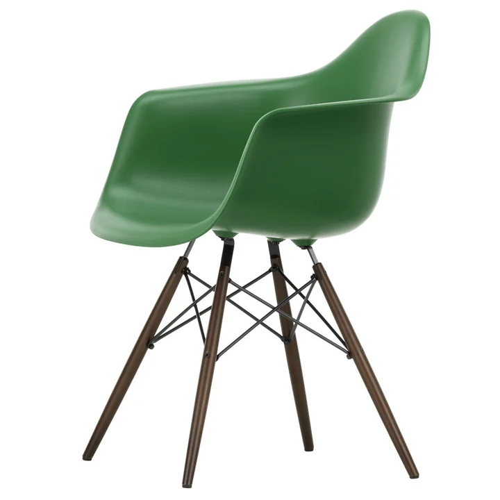 Eames Plastic Armchair von Vitra