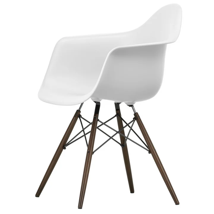 Eames Plastic Armchair von Vitra