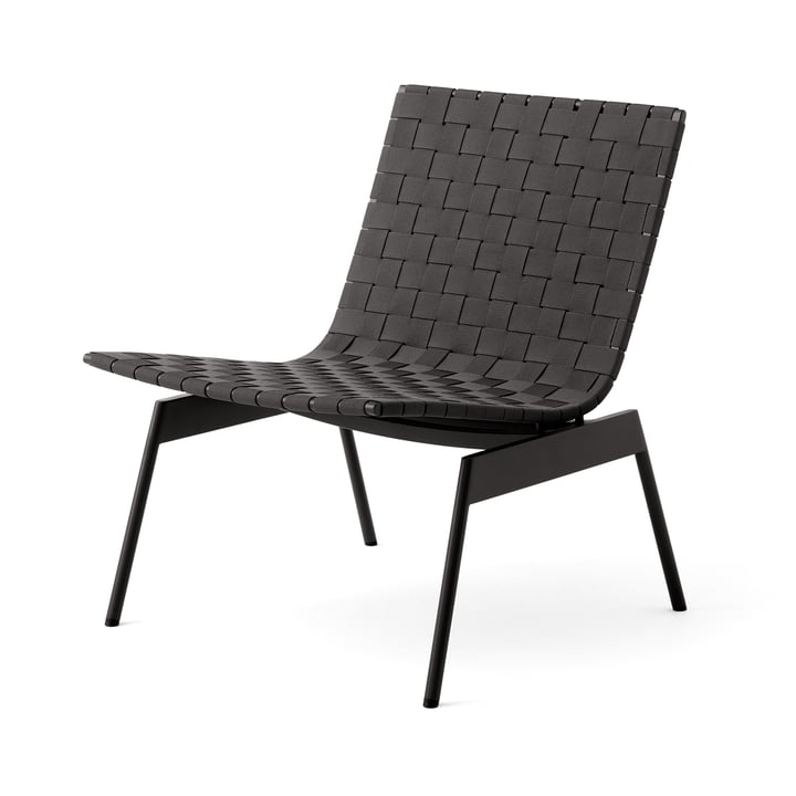 &Tradition - Ville AV44 Outdoor Lounge Chair, warm black