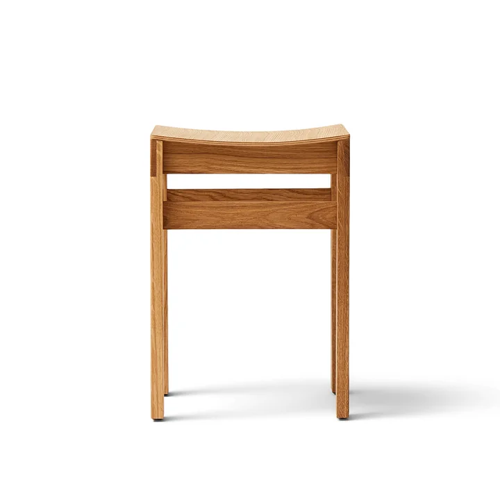 Form & Refine - Sonder Hocker