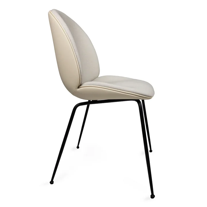 Gubi - Beetle Dining Chair Vollpolsterung (Conic Base), schwarz / Vidar (146) / Leder Valencia (Exclusive Edtion)
