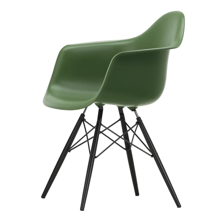 Vitra - Eames Plastic Armchair DAW RE, Ahorn schwarz / forest