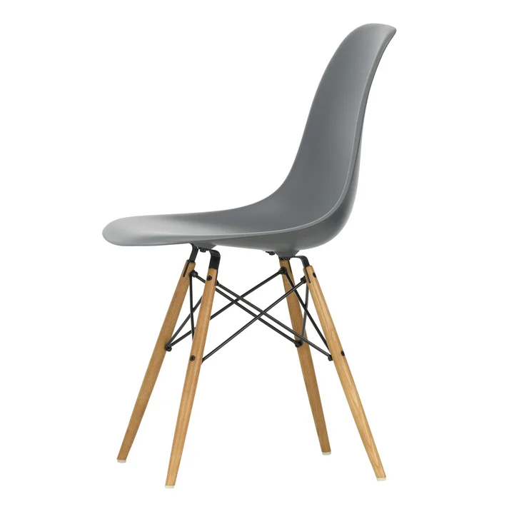 Vitra - Eames Plastic Side Chair DSW RE, Esche honigfarben / granitgrau
