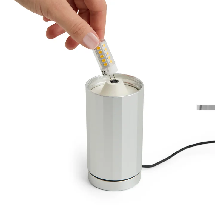 HAY - Turn On LED Tischleuchte, Aluminium