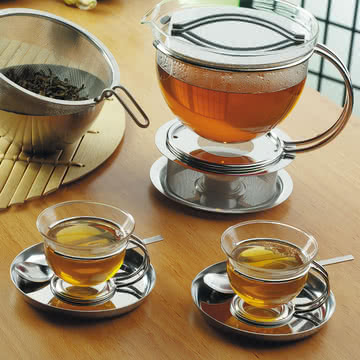 Die Vielfalt von Mono - Tee-Set-Kollektion