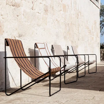 Desert Chair von Ferm Living in verschiedenen Varianten