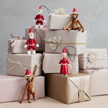 Weihnachtsmann & Weihnachtsfrau Holz-Ornamente von Kay Bojesen in der Ausführung rot / weiß