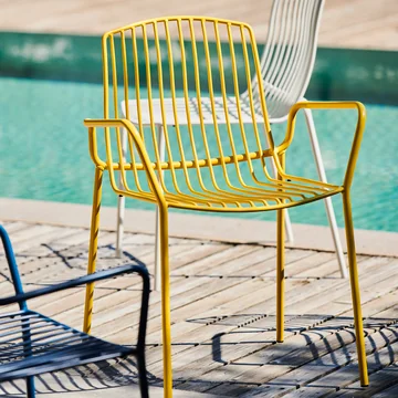 Mori Gartenarmlehnstuhl von Jan Kurtz