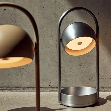 Frandsen - Ball Portable LED Tischleuchte, aluminium gebürstet