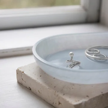 Mette Ditmer - OPAL Tablett, 14 x 25,5 cm, hellblau