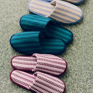 HAY - Waffle Hausschuhe, stripe