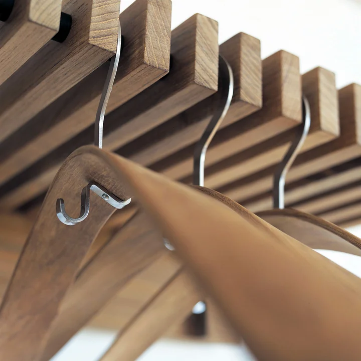 Pilot Kleiderbügel von Skagerak