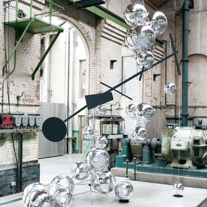 Futuristisches Ambiente von Tom Dixon