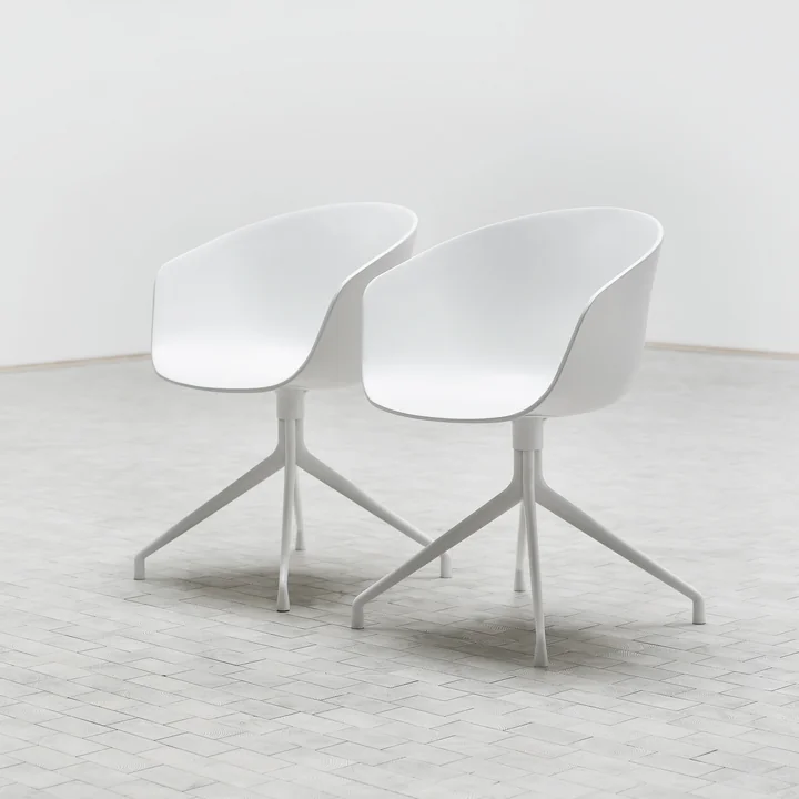 About A Chair AAC 20 von HAY in Aluminium Weiß / Weiß