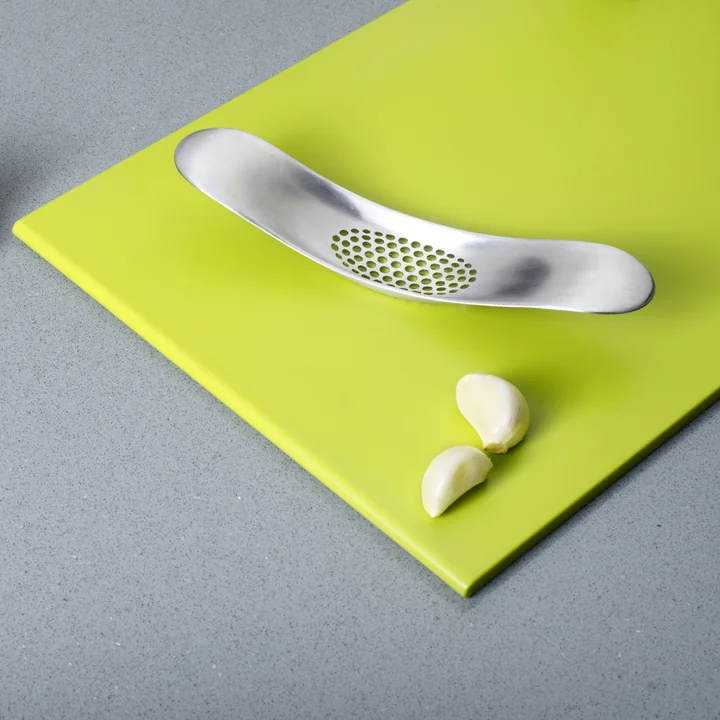 Garlic Rocker Knoblauchpresse von Joseph Joseph