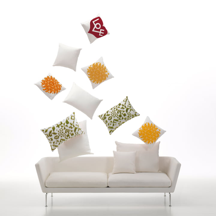 Suita Sofa 3-Sitzer mit Graphic Print Pillow - Love von Vitra